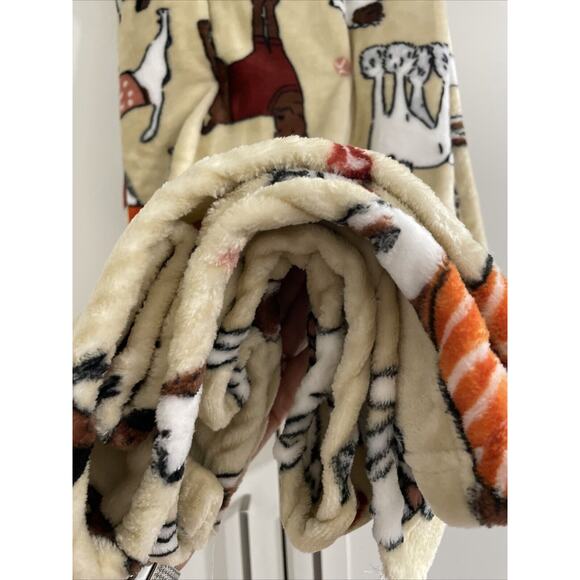 CUTE DOGS 50x70 Plush Throw Blanket Dalmatian Poodle Lab Dachshund Husky Shihtzu - Picture 5 of 5